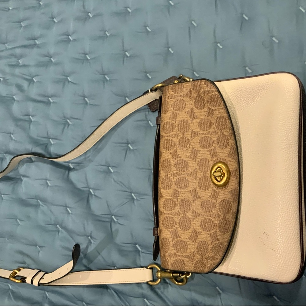 Coach Tan and Cream Crossbody Bag Set